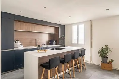 Cuisine ou kitchenette dans l'établissement Le Skyview - Vue sur Lyon