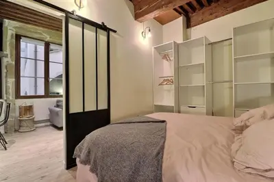 Un ou plusieurs lits dans un hébergement de l'établissement Le Trois Maries - Cozy Apartment - Lyon 5th