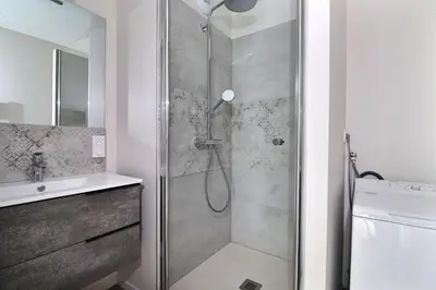 Salle de bains dans l'établissement The Monplaisir - Magnificent T2 apartment - Lyon 8th