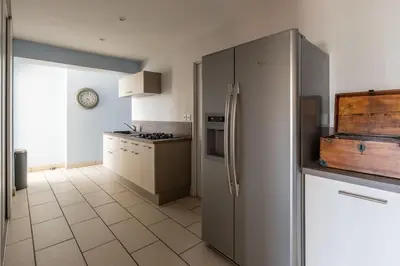 Cuisine ou kitchenette dans l'établissement Gites des hauts de Jurieux Des activités pour tous !