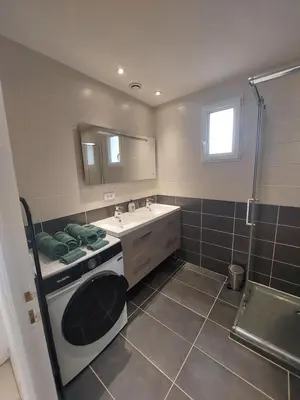 Salle de bains dans l'établissement La Commanderie - Le Perreon