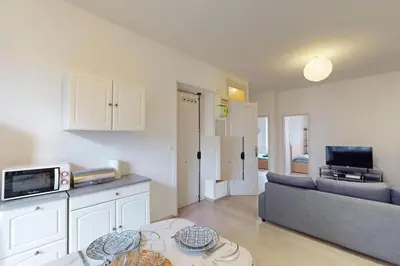 Cuisine ou kitchenette dans l'établissement Appartement T3 4 à 6 personnes