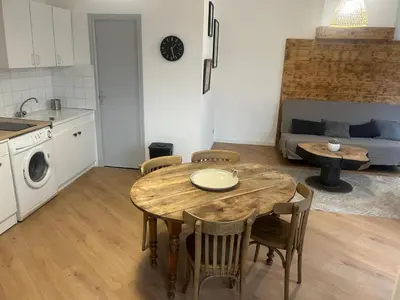 Cuisine ou kitchenette dans l'établissement Victor Hugo