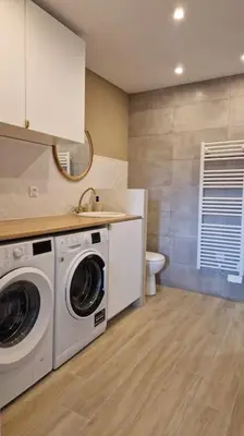 Plan de l'établissement Le Champ du Roy Appartement 76m2 Lyon Sud 5min A7 parking privé