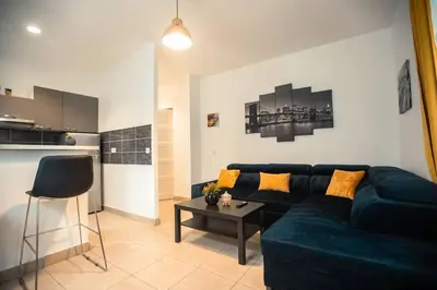 Cuisine ou kitchenette dans l'établissement Le refuge - T2 Proximité LDLC Groupama Stadium