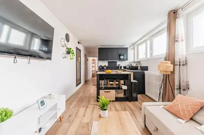 Cuisine ou kitchenette dans l'établissement Appartement 