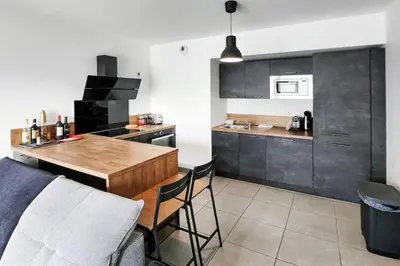 Cuisine ou kitchenette dans l'établissement Pixell Grand Lyon