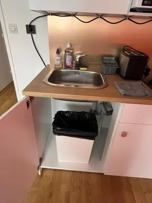 Cuisine ou kitchenette dans l'établissement Adorable studio Équipé plein centre proche Foch