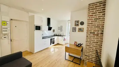 Cuisine ou kitchenette dans l'établissement L'Instant urbain - Proche métro - Oullins