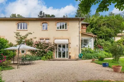 Jardin de l'établissement The terasse - Sublime residence with swimming pool