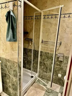 Salle de bains dans l'établissement T3 Sauna Box-Parking gratuit Monplaisir-Lumière