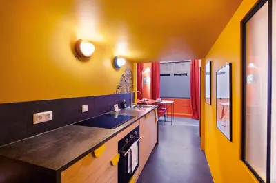 Cuisine ou kitchenette dans l'établissement SmartStay Bird Family - X Rousse