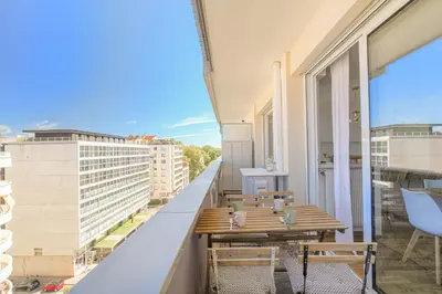 Balcon ou terrasse dans l'établissement Charmant et Spacieux avec vue à 1 min de Tête d'Or