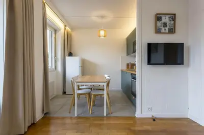 Télévision ou salle de divertissement dans l'établissement SmartStay Capsule Cosy - Lyon Centre