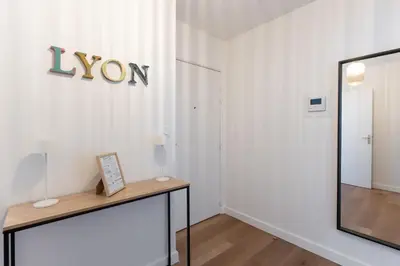 Plan de l'établissement MDOR - Montagari Appt à Lyon