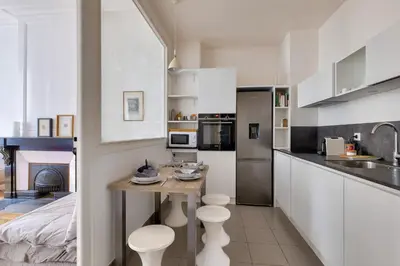 Cuisine ou kitchenette dans l'établissement Appartement au coeur de la presqu'ile