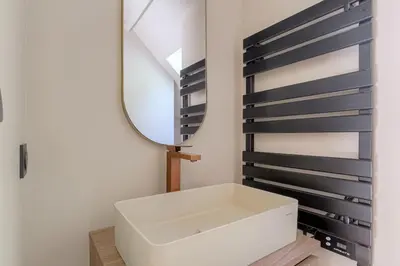 Salle de bains dans l'établissement T2 moderne pour 4 - St-Didier-au-Mont-d'Or