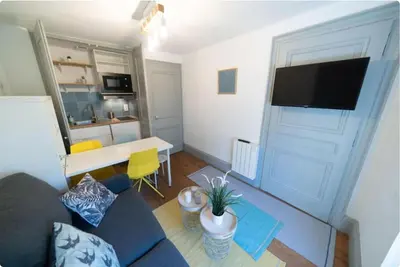 Cuisine ou kitchenette dans l'établissement Lafayette, Charmant