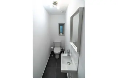 Salle de bains dans l'établissement Lafayette, Charmant