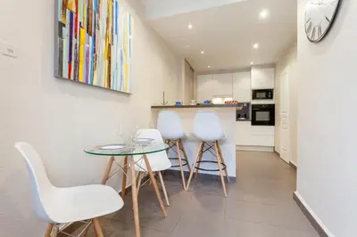 Cuisine ou kitchenette dans l'établissement Colombe - Furnished apartment - Downtown Lyon