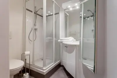 Salle de bains dans l'établissement Colombe - Furnished apartment - Downtown Lyon