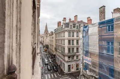 Vue générale sur Lyon ou vue de la ville depuis l'appartement