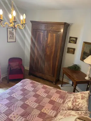 Un ou plusieurs lits dans un hébergement de l'établissement Villa Belle Époque - 18 couchages FEURS 42