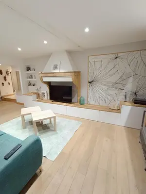 Coin salon dans l'établissement Grande Maison familiale proche de Lyon 7 personnes