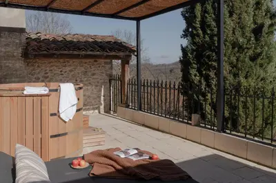 Balcon ou terrasse dans l'établissement MiHotel - Grenier à Sel de Pérouges