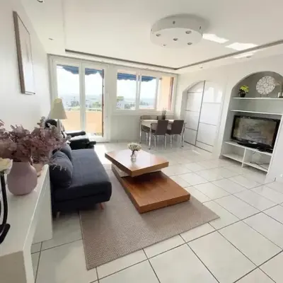 Spacious &nice apartment with balcony and parking