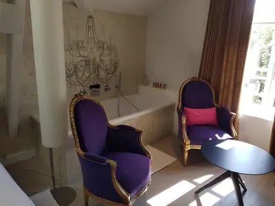 Coin salon dans l'établissement Lyon 4e Croix Rousse Maison complète Jardin