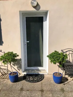 Plan de l'établissement Studio calme avec terrasse proche de Lyon
