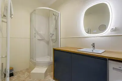 Salle de bains dans l'établissement Smartstay Chill republique - Villeurbanne