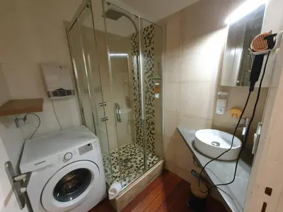 Salle de bains dans l'établissement Le Duplex, Centre, Calme, Terrasse