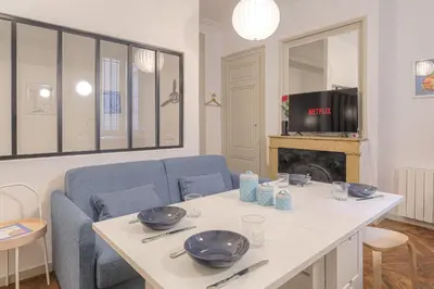 Coin salon dans l'établissement Cosy et Typique à Cordeliers