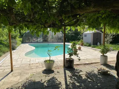 Piscine de l'établissement La rencontre ou située à proximité