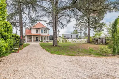 Jardin de l'établissement Green Place - Amazing house with swimming pool