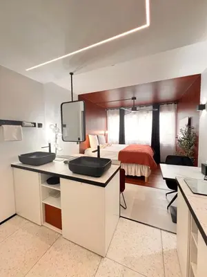 Cuisine ou kitchenette dans l'établissement PAUL - Confortable studio - design et raffiné