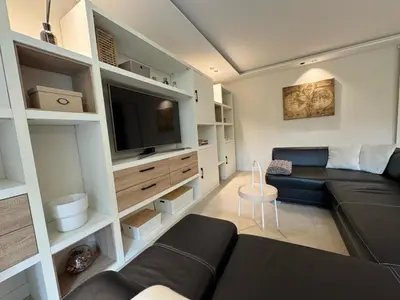 Plan de l'établissement Modern T3 renovated with new pool terrace and box