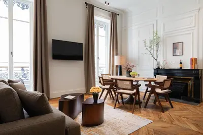 Télévision ou salle de divertissement dans l'établissement La Suite - Constantine I - 2 bedroom with AC