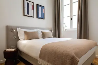 Un ou plusieurs lits dans un hébergement de l'établissement La Suite - Constantine II - 1 bedroom with AC