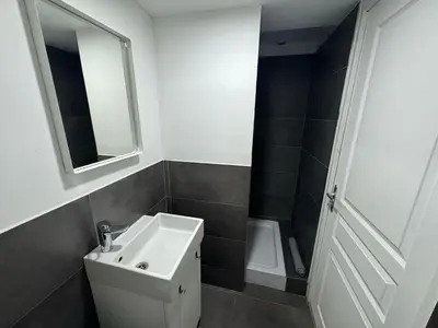 Salle de bains dans l'établissement Studio cosy proche du centre de Lyon