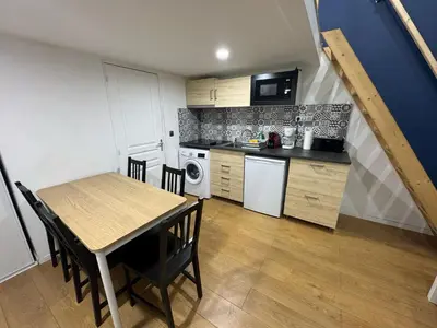 Cuisine ou kitchenette dans l'établissement Studio cosy proche du centre de Lyon
