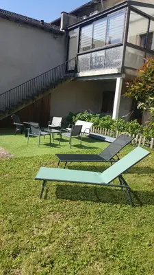 Jardin de l'établissement Gîte Val de Saône et Beaujolais, Clos Beaudet