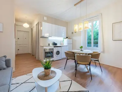 Cuisine ou kitchenette dans l'établissement BnGo I Luxe & Confort I Gare PartDieu, 2 personnes, Aéroport, Rhone-Express