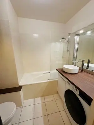 Salle de bains dans l'établissement Le Croix-Roussien - Apartment 30m2