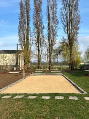 Jardin de l'établissement Le Domaine du Pin