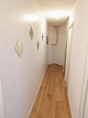 Plan de l'établissement Le Garnier - Lyon 7 avec Balcon & Parking Inclus