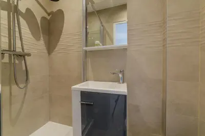 Salle de bains dans l'établissement Pasteur Collection - Design & Cosy - 2pers