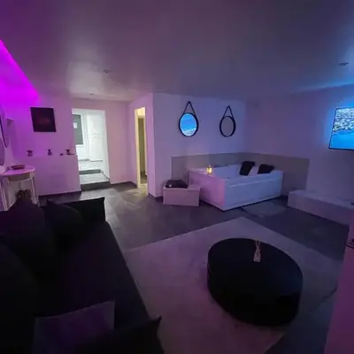 Cosy Home avec Spa - Proximité airport
